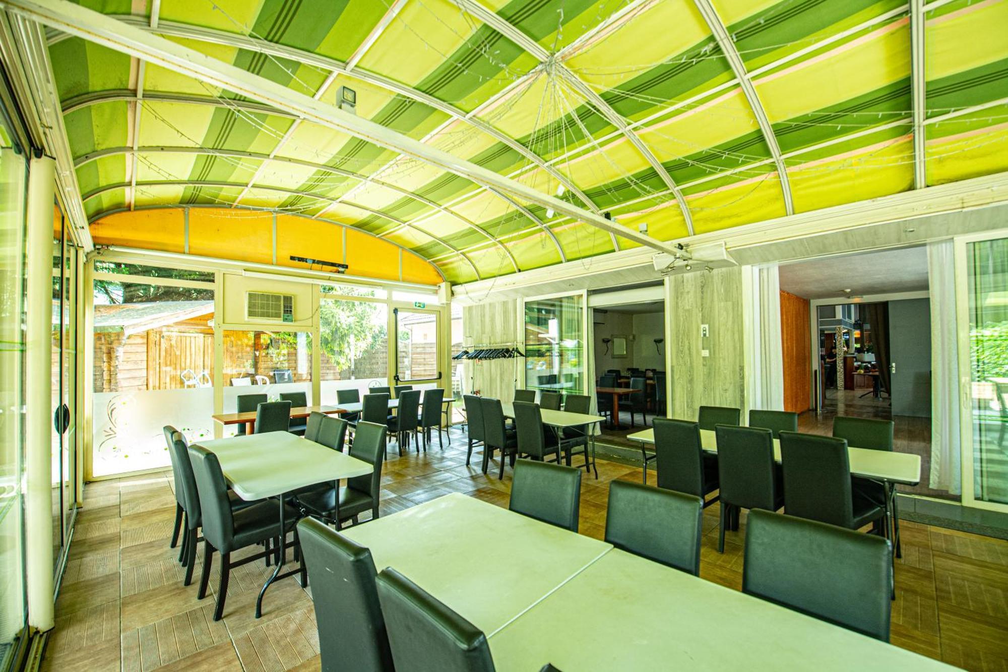 Logis Hotel - Le Relais Du Parisis Villeparisis Luaran gambar